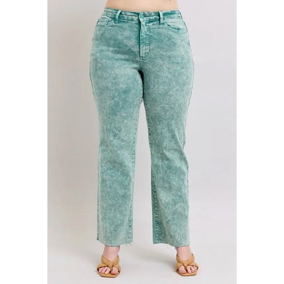 Judy Blue Full Size High Waist Garment Dyed Raw Hem Dad Jean Plus Size - Picture 6 of 8